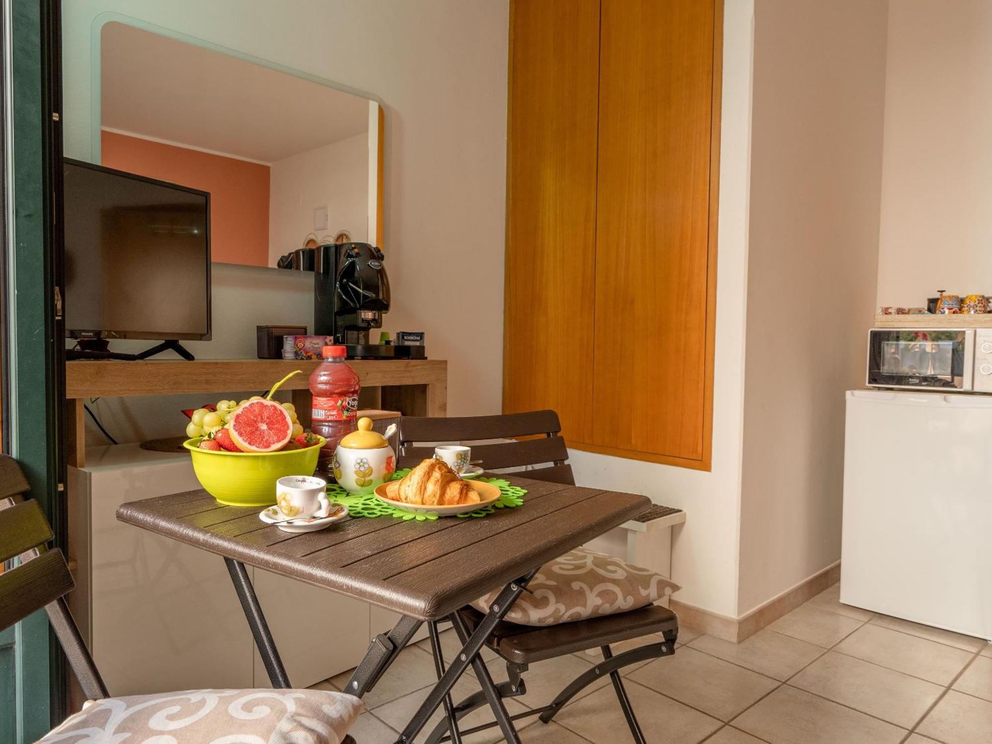 B&B Martini Home 11 Altamura Bilik gambar